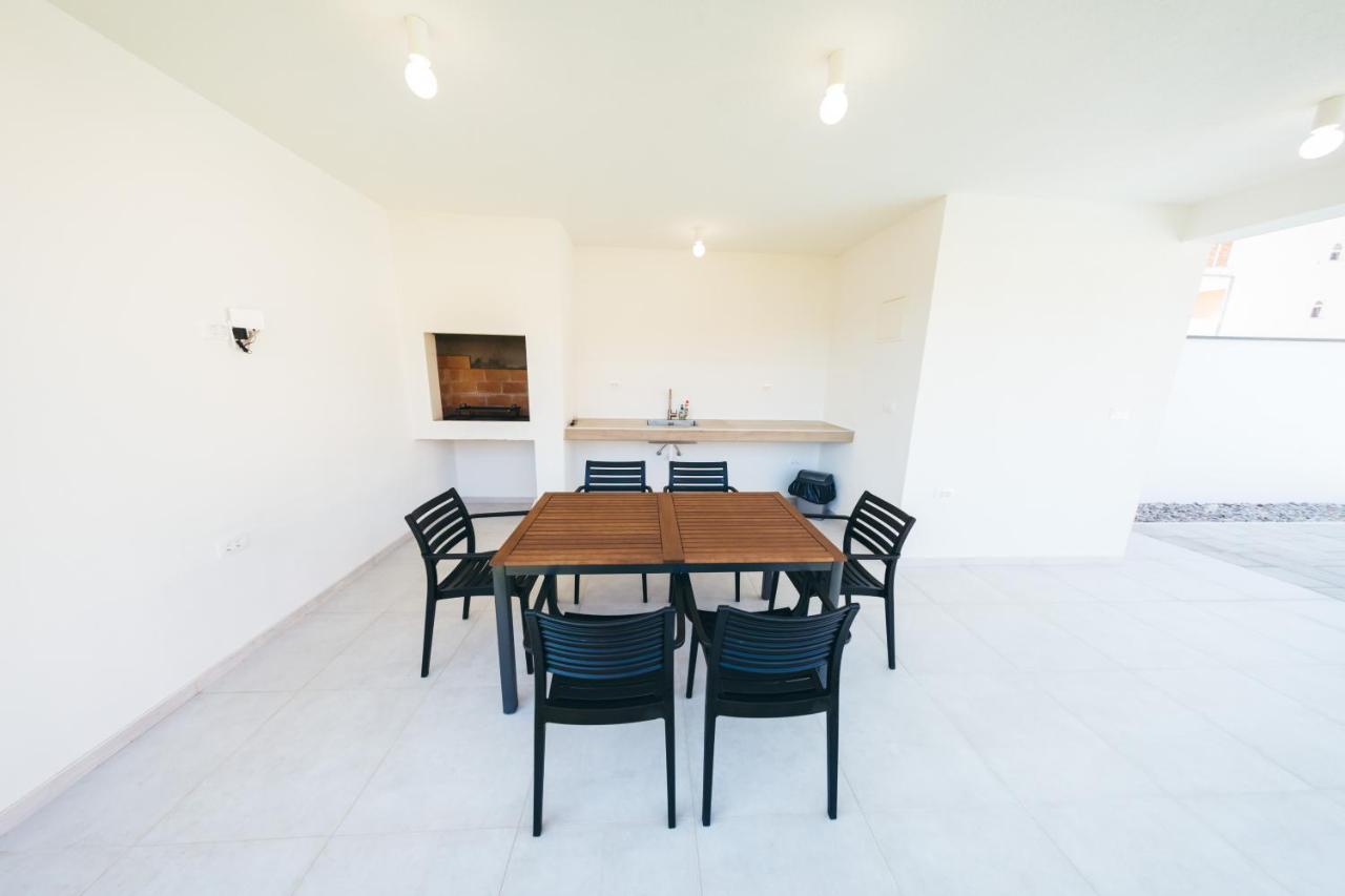 Olive Tree House Βίλα Μόσταρ Εξωτερικό φωτογραφία